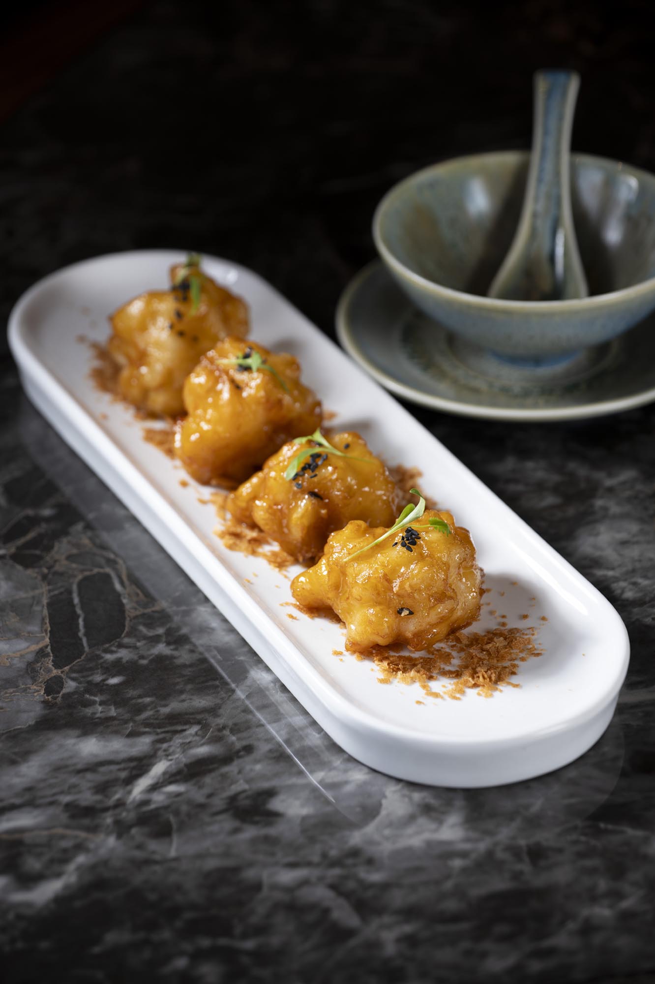 琥 Amber 特色佳餚四